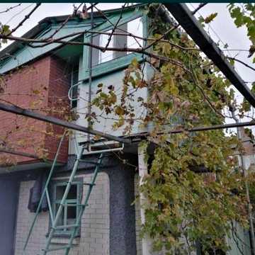 Продаю дачу біля Дніпра