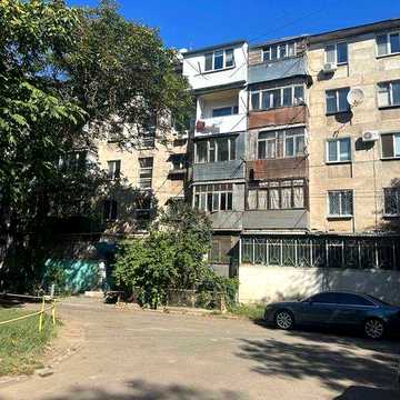 Продам двухкомнатную квартиру на Черемушках