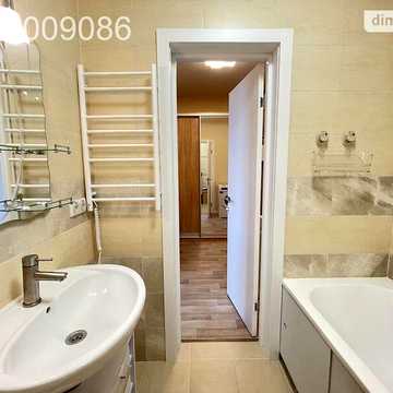 Продаж 1к Квартира Соборна (ІІІ Інтернаціоналу) вулиця