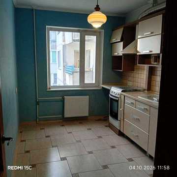Продається ПРОСТОРА 3-кім.Кв 65м2з Меблями. 2 балкона. Рн ЦУМ/МегаЦентр.Ринок