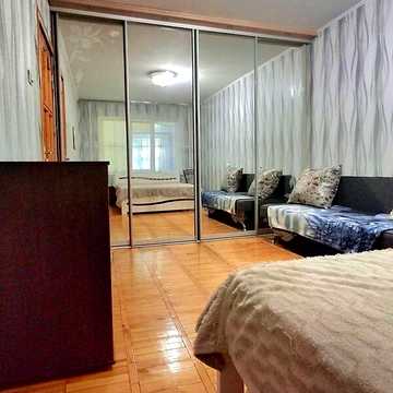 Довгострокова оренда 2к Квартира Кулика і Гудачека (Макарова) вулиця