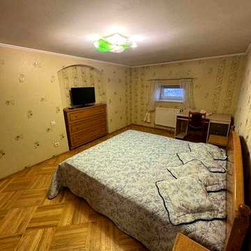Оренда 3-кімнатної квартири по вул. Плугова Шевченківський р-н НОВОБУД