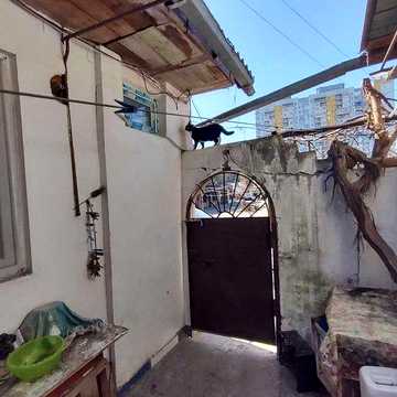 Сдам квартиру, 1/1 эт., можно с котом