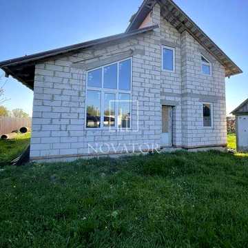 Продаж будиноку у с. Білогородка, вул. Бурштинова   Велика ділянка 49 соток Одноповерховий будинок 61, 7 м² та новобудова 167, 2 м²