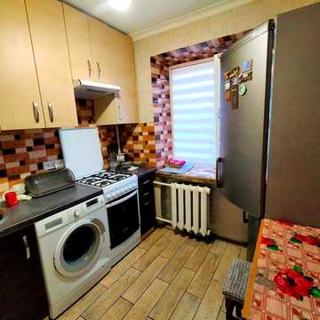 Оренда 2х кім вул. Молодіжна . Тільки дзвонити