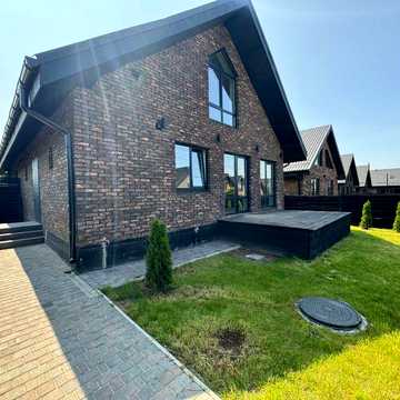 Дуплек 110 м2, з Баварської кладки, 3 сотки. Відділ продажу.