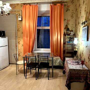 Аренда от хозяина! Сдаются 2 комнаты  в  просторная 3комн.кв  в центре  !