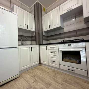 Продаж 3 кк в центрі, 2 поверх,з ремонтом і своїм опаленням!