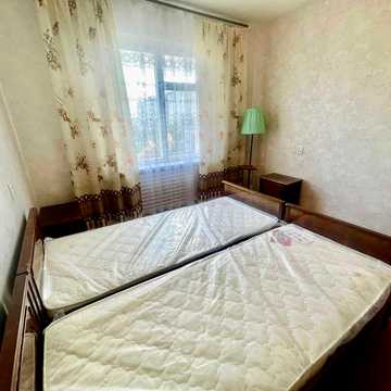 Доглянута 2х-кімнатна. Можна з тваринкою.Р-н "Нива".