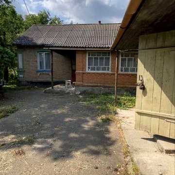 Цегляний будинок у с. Білопілля