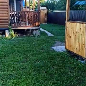 Будинок з участком
