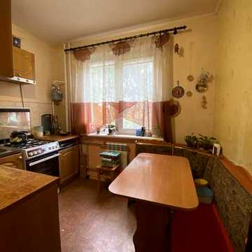 Продаю 4 комн квартиру, Салтовка, ул.Героев Труда,45