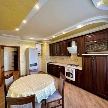 Здається в довгострокову оренду затишна 1-кімнатна квартира в новому  будинку.