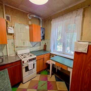 Продажа 3-комнатной квартиры, проспект Металлургов, 31 — Соцгород, Кривой Рог