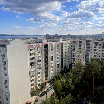 Продам 1-кімнатну квартиру в Українці, вул. Соснова, 1