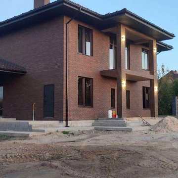 Продаж якісного будинку в Гореничах 230 м² , 11,8 соток. Газ.