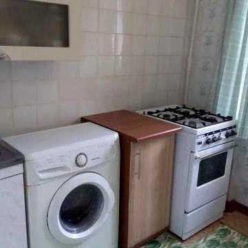 Продам 2-х кімнатну квартиру Нові Будинки , вул. Каденюка