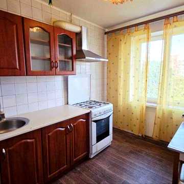 Продам двокімнатну квартиру на Соколі, вул. Космодромна.