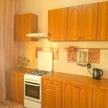 Здам 2-х кім квартиру м. Палац України 5 хв. пішки. Вул. Антоновича 138