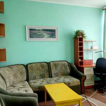 Сдам 1 комнатную квартиру на 1 м этаже метро Спортивная, улица Полевая