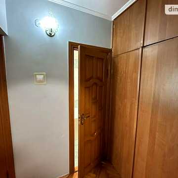 Довгострокова оренда 2к Квартира Вербицького Михайла вулиця