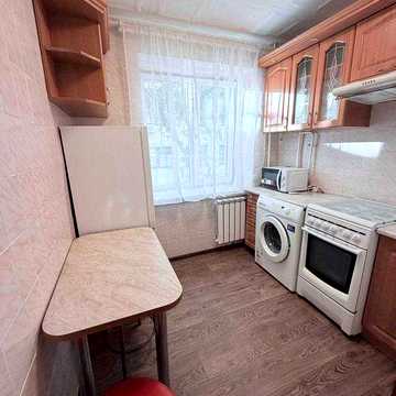 Продам 1к квартиру біля метро Заводська , вул Георгія Тарасенка 119 (минула Плеханівська ) , від власника