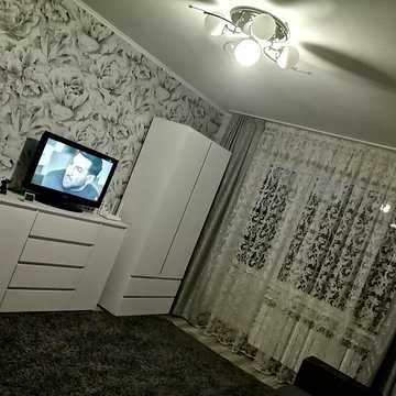 2-к. кварт.,2 пов.з новим ремонтом. ВЛАСНИК!(СКД, 2 пов./9п.)!
