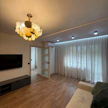 Продаж 2к Квартира Героїв 128-ї Бригади (8-го Березня) вулиця