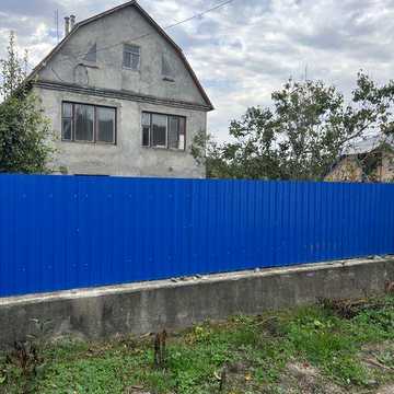 Продається 2 поверховий будинок в селі Голосків.