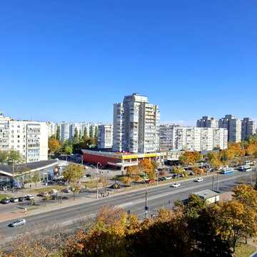3 кімнатна квартира на початку Харківської біля Мануфактури