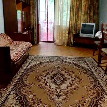 Продам 2 к. кв. в районе Одесской