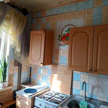 Сдам 3-к, Золочевская ул., 30/1, Залютино, Холодна гора