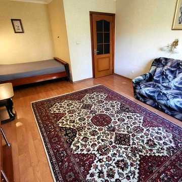 Оренда 1-но к.кв. вул. Святого Миколая, буд.69, ТРЕТІЙ поверх, ЦЕНТР.