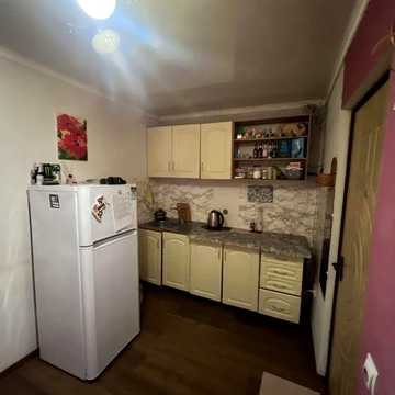 Продам квартиру в гуртожитку/Космонавтів