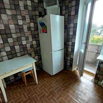 1 кім велика кв, цегляний буд.