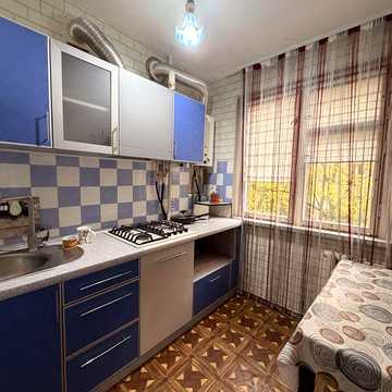 В продажу простора 3 кімнатна квартира