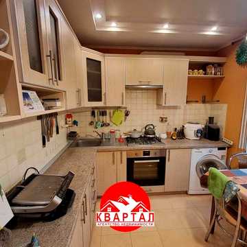 Продается 3-х комн. квартира на Малом рынке в хорошем состоянии