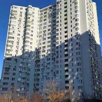 м. Осокорки, вул. Б. Гмирі, 8Б