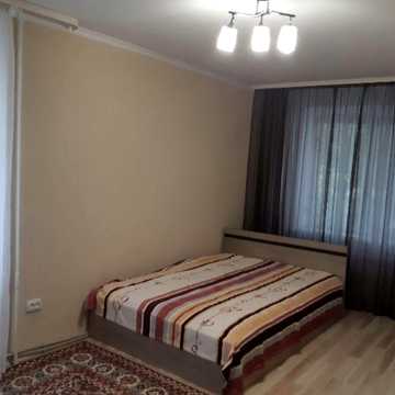 1к . Вул. Незалежності. Газове опалення