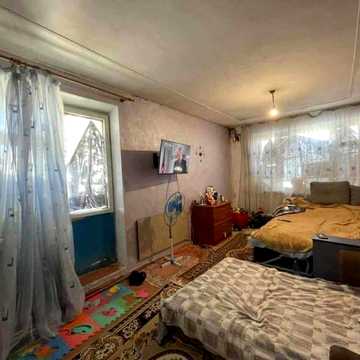 Продам 1-кімнатну квартиру по вул. Попова