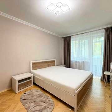 Оренда 2 кім. квартири по вул. В. Великого