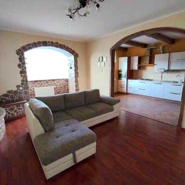 Ексклюзив! Продаж 2 к. квартири(76кв.м.)з автономкою та каміном.Район Пивзаводу