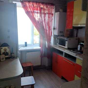 Продаж 3х кімнатної квартири в Черняхові