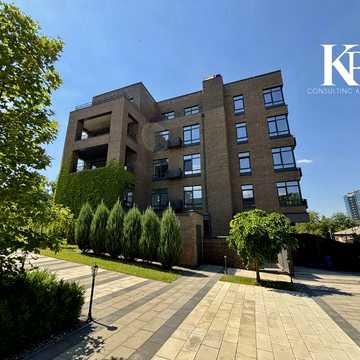 Продам 2 комнатную квартиру в ЖК  CLUB HOUSE ЖК CLUB House