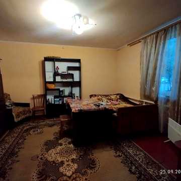 Оренда частини будинку в центрі міста