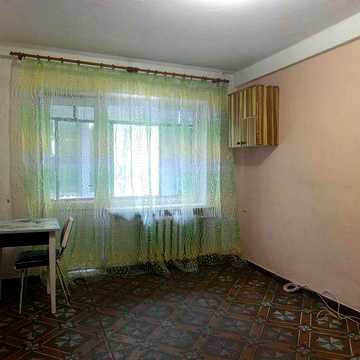 Продам 1-кімнатну квартиру в районі пр.Слоюожанського на вул.Батумській