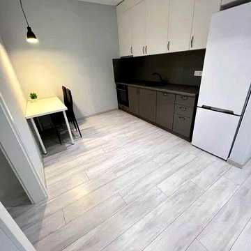 Пропонується в оренду 2-кімнатна квартира (50 м²) на 5 поверсі ЖК Нова Англія
