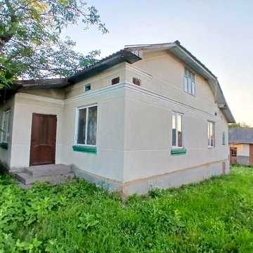Продам просторий будинок у селі Целіїв ( Мишківці), Тернопільської обл