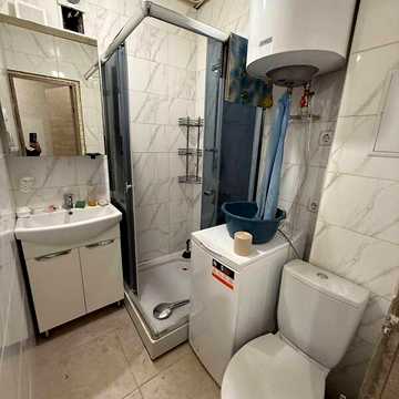Продаж 3к Квартира Космонавтів вулиця