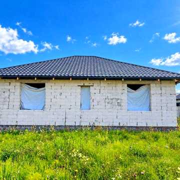 Продам  окремий будинок в затишному місці, район Бобровиця